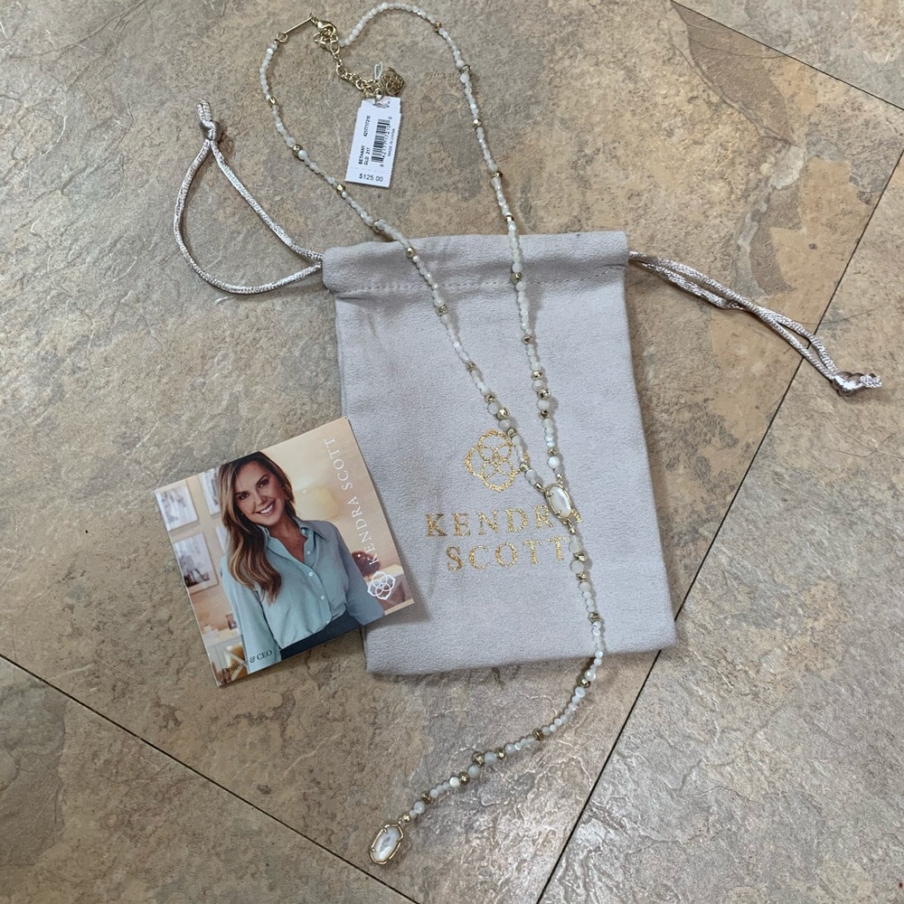 NWT Kendra Scott Bethany Necklace